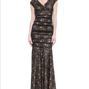 Laundry cap sleeve lace mermaid gown